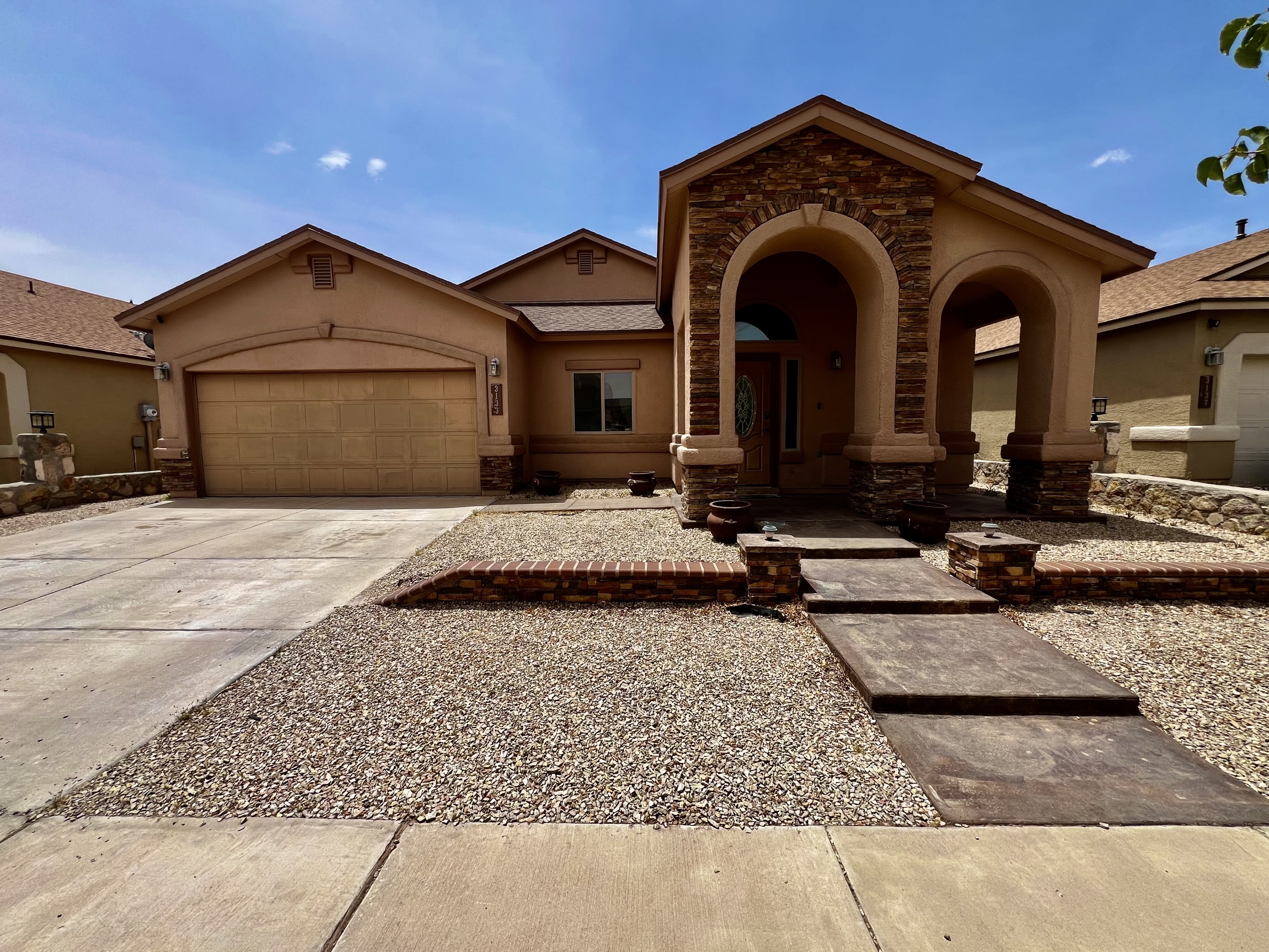 3133 Clearbrook