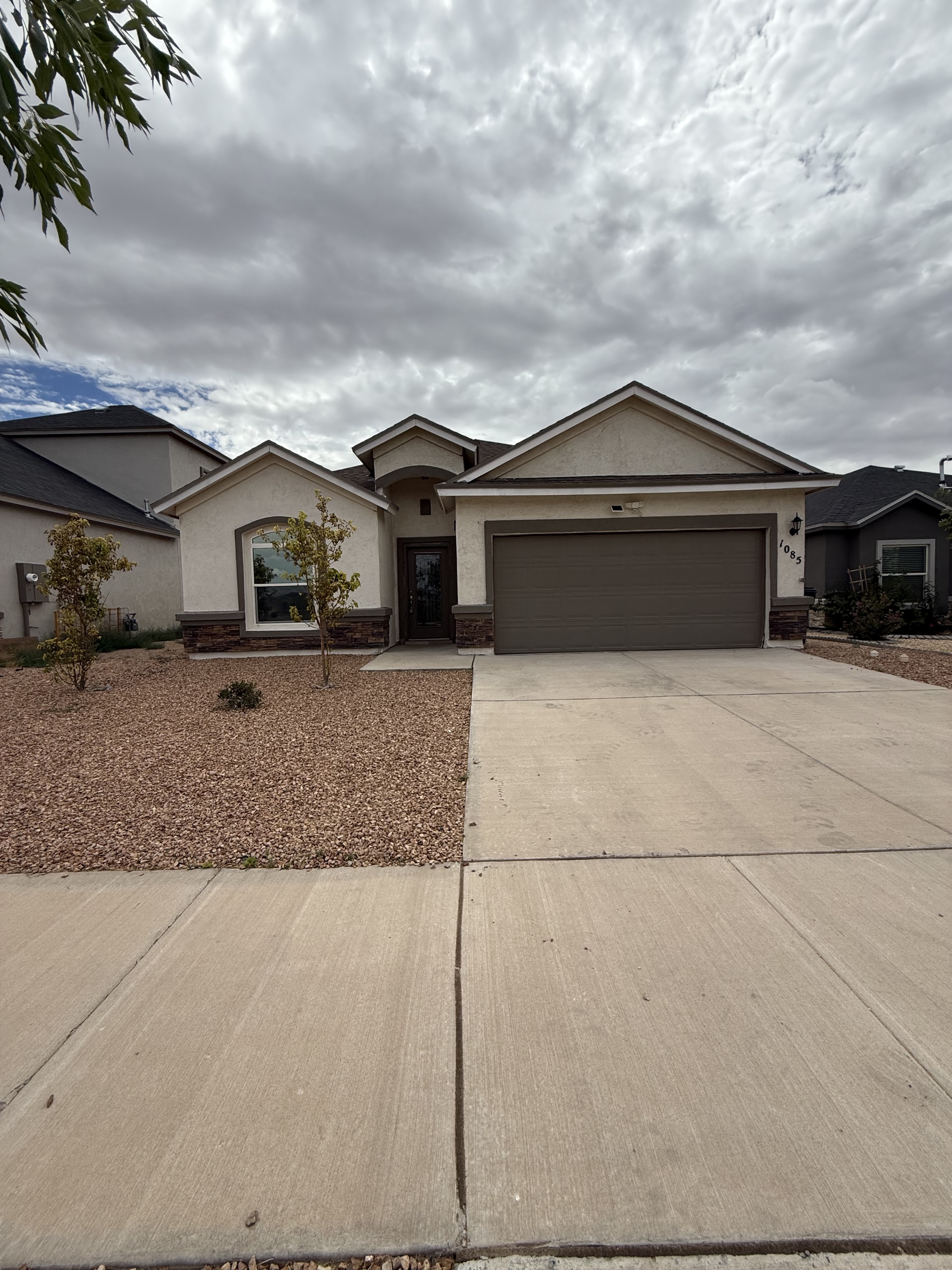 1085 Summer Breeze Place