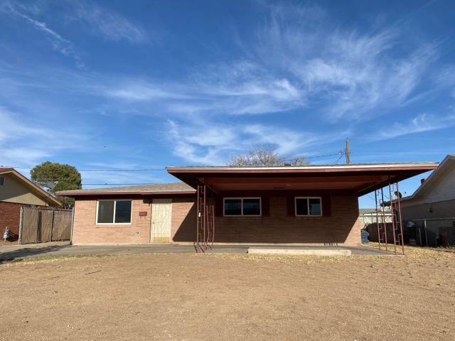9402 Montgomery