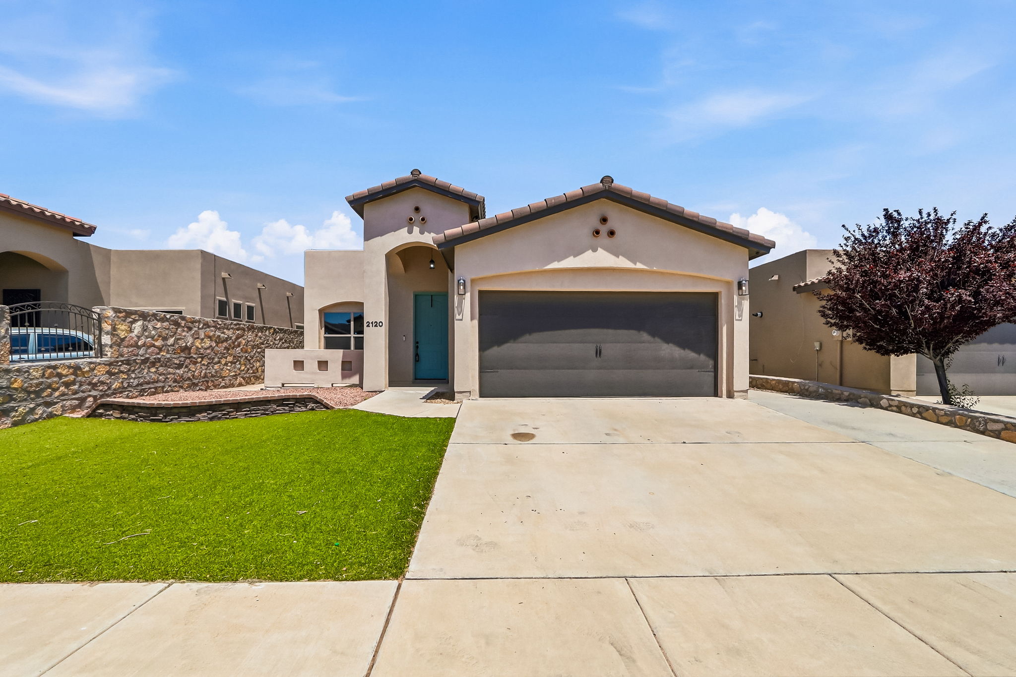 Property main image