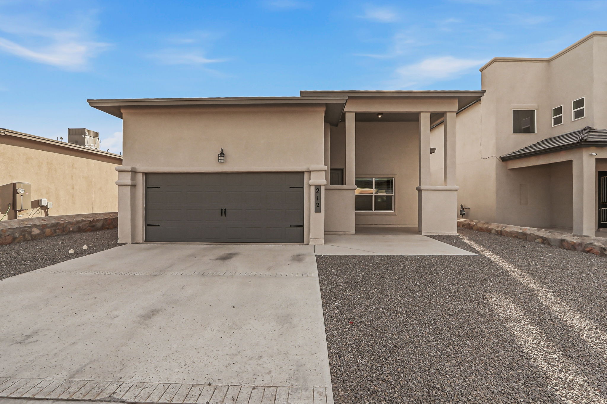 212 Lydia St