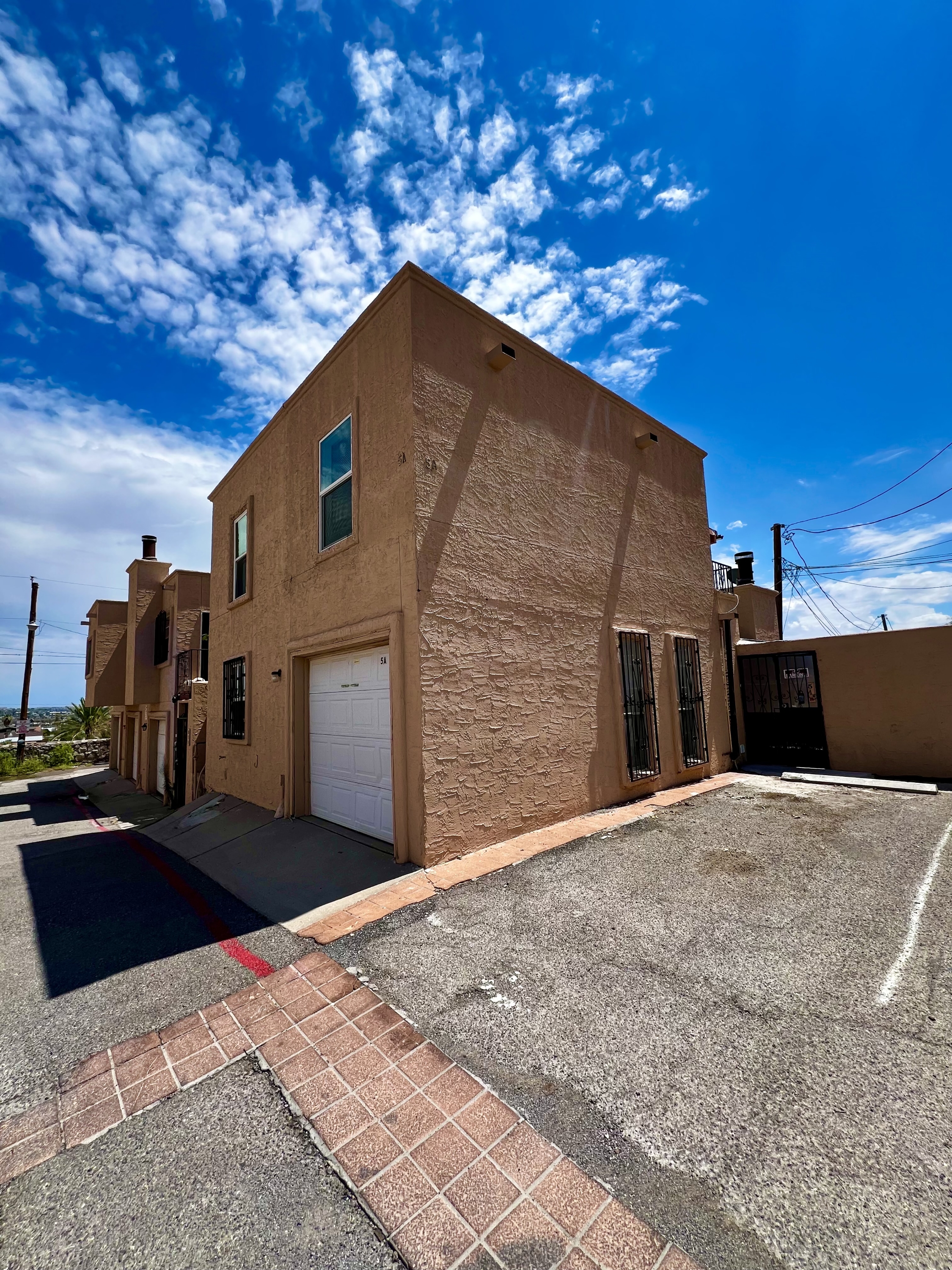 2520 San Jose Avenue - 5A